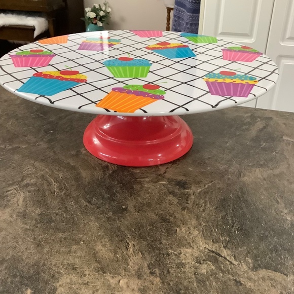 Cupcake (or cake) Stand 38 inches around - Picture 5 of 9